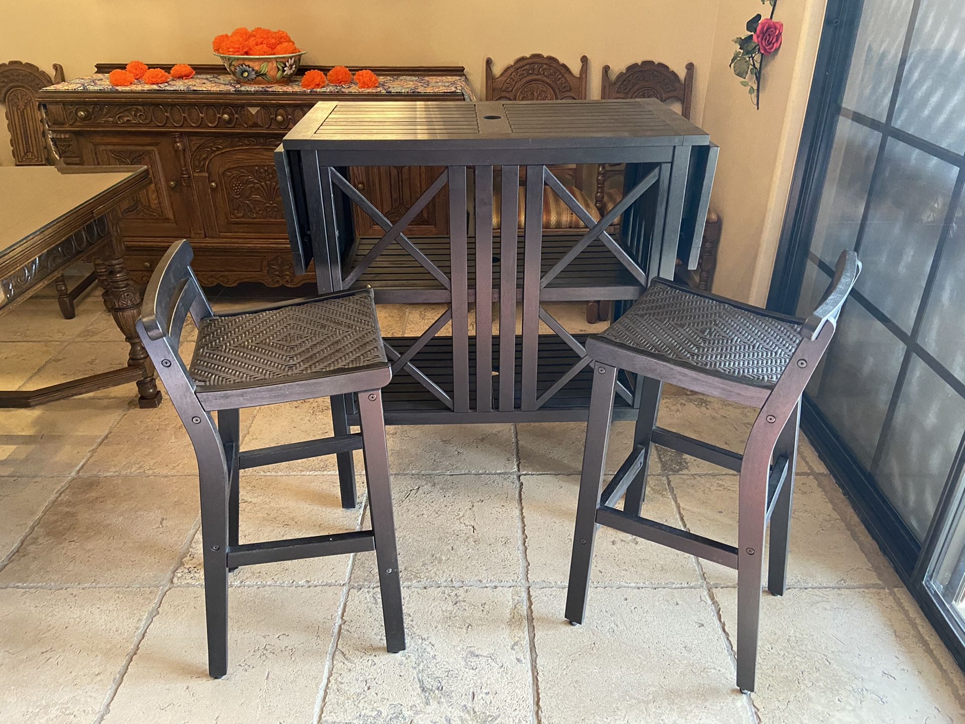 Thomasville bar table and chairs set