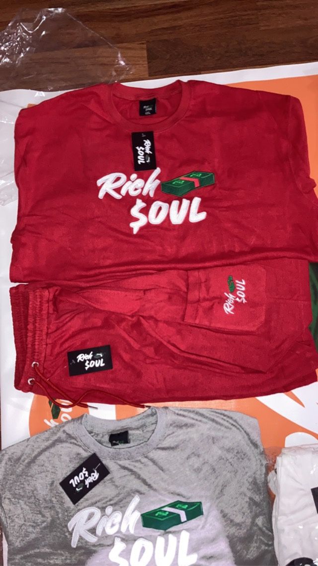 It’s go be hot 🥵 I today y’all got them RIchsoul Collections LLC.short sets on hand sizes s-4x HMU $75 each