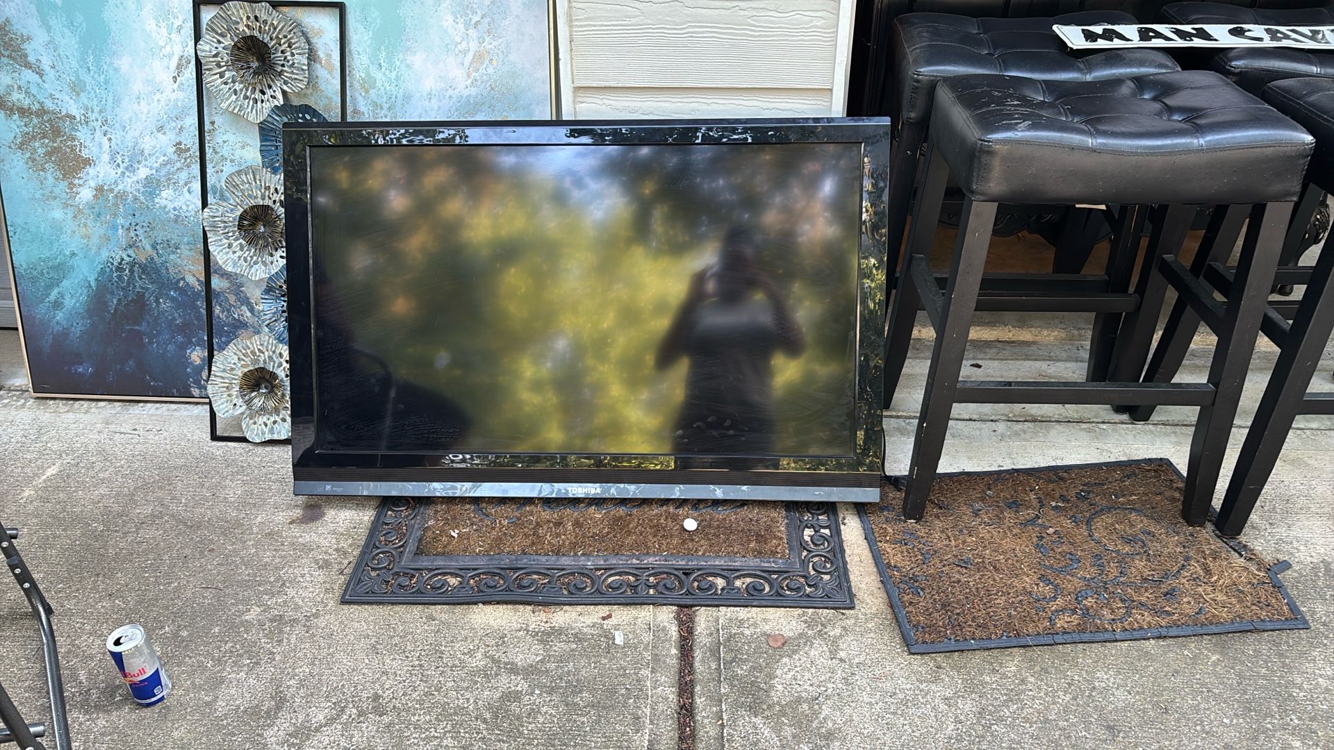 Toshiba Flat Screen 46’ TV