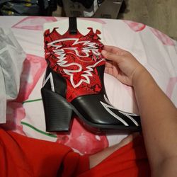 Snake printed pointed Cowboy Boots 