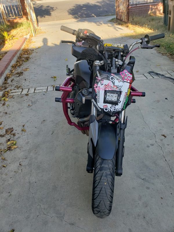 fz 07 stunt bike