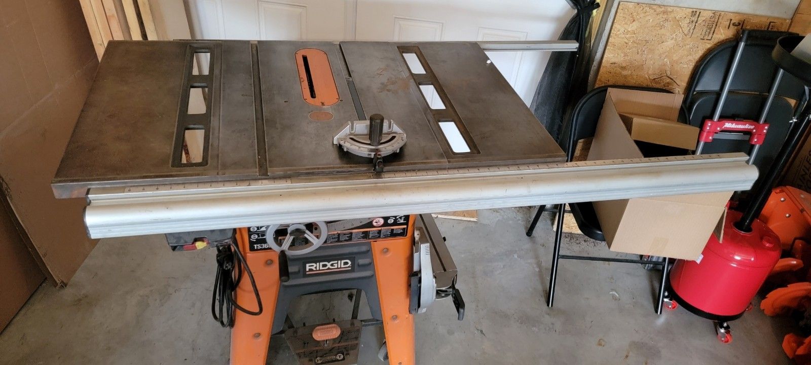 Ridgid Table Saw