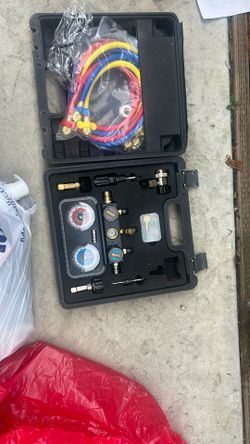 4 Way AC Manifold Gauge Set