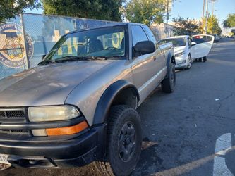 Chevy S10 4x4 Año 2003 PLACAS AL Dia