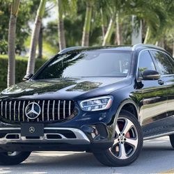2020 Mercedes-Benz GLC 300