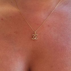 14kt Solid Gold And Natural Diamond Charm And Chain