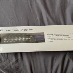 Titanium Ion Pro Brush Iron 1 1/4”