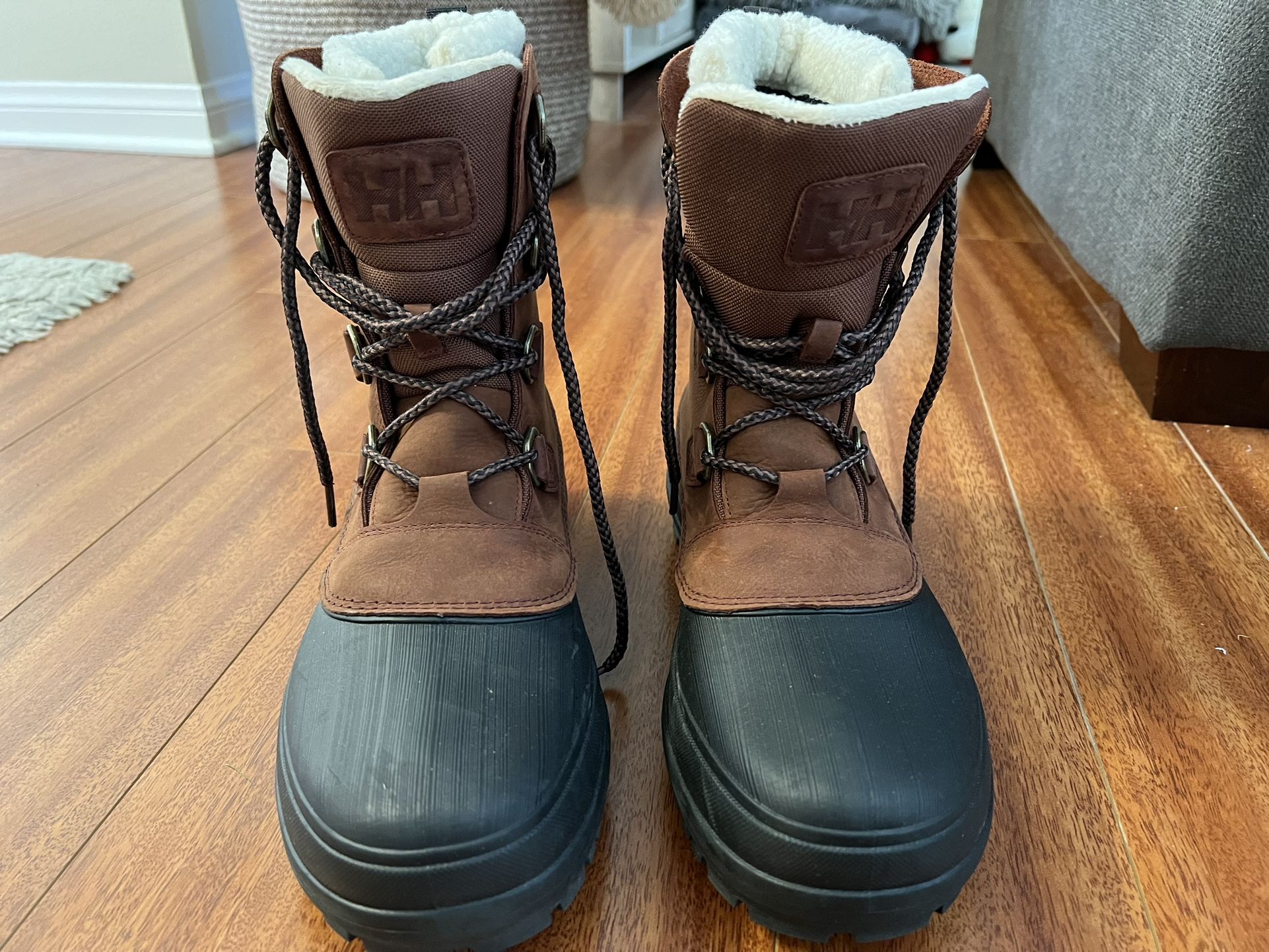 Helly Hansen Men’s Primaloft Insualted Winter Boot size 12 