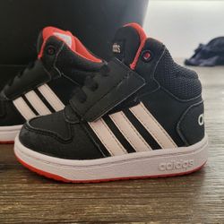 Adidas Hoops (Toddler)