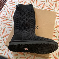 New Ugg Size 8