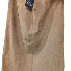 New From Neto Hand Made Suede Skirt Size 8 With Back Zipper