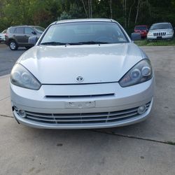 2008 Hyundai Tiburon 