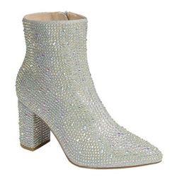 Madden girl Size 8.5 Gently Used Tips Are A Little Worn Silver Rhinestone 