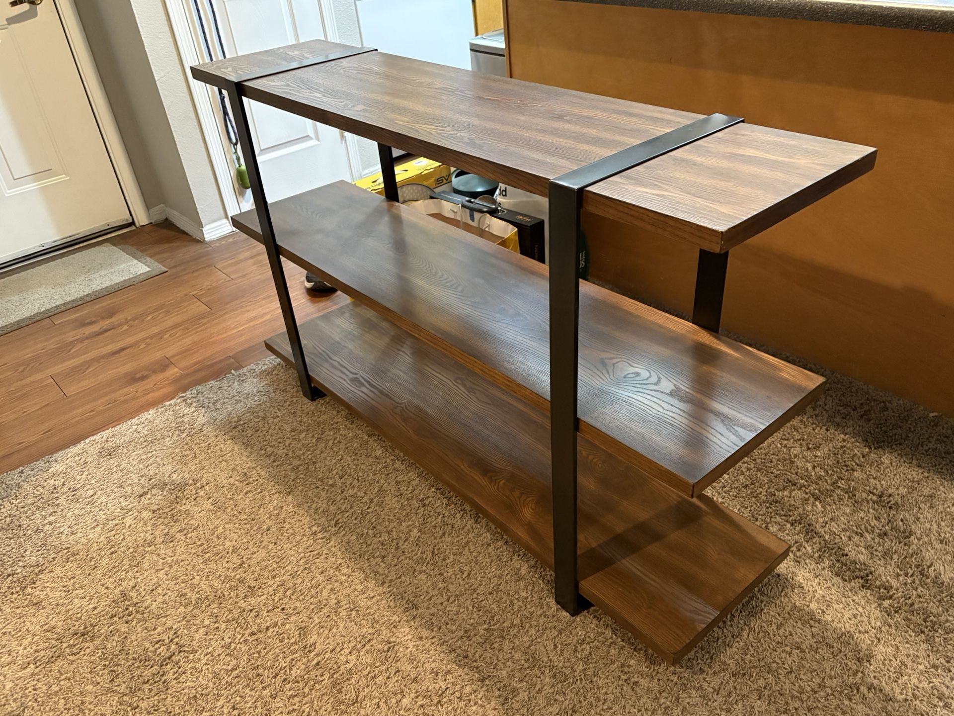 Entertainment/ TV Table