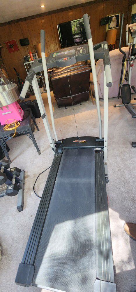 Pro-Form 460 Crosswalk Treadmill