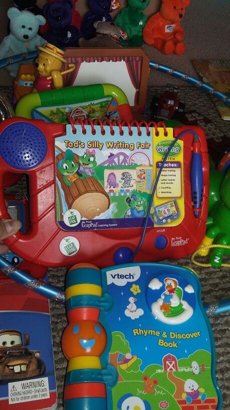 in excellent working clean condition different baby toys and stuffed animal free pet and smoke house ready to use ALL for $25pick up at Alvernon an