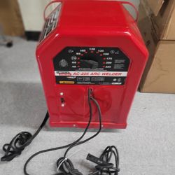 LIncoln Electric AC-225 Arc Welder