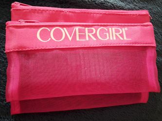 COVERGIRL MAKEUP POUCHES