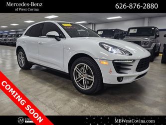 2017 Porsche Macan