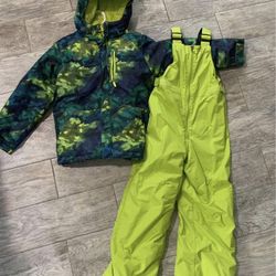 Columbia Brand Boys Snow Jacket And pant Size Small
