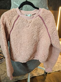 Madden Girl Pink Sherpa Pullover Sweatshirt and shorts set