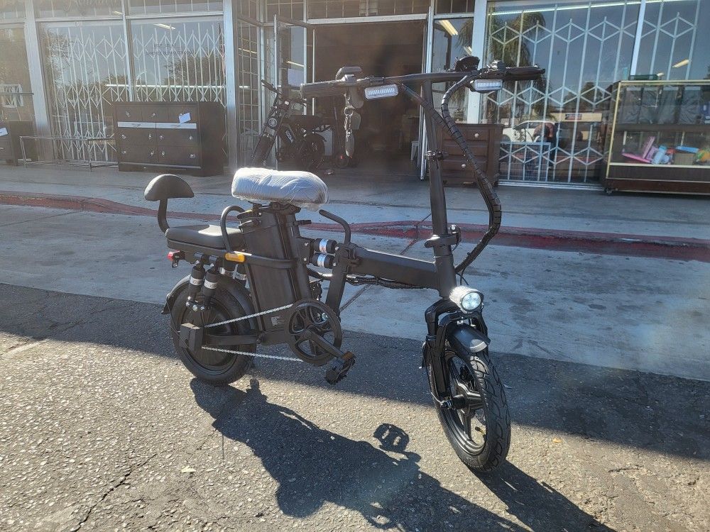 Brand New Mid-Size Full Suspension E-Bike