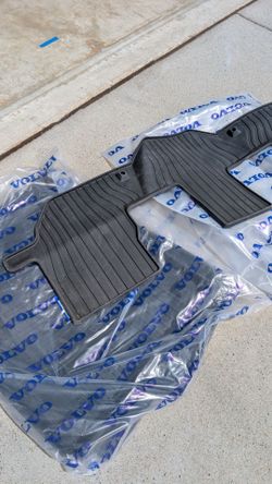 Volvo XC90 Rubber Floor Mats