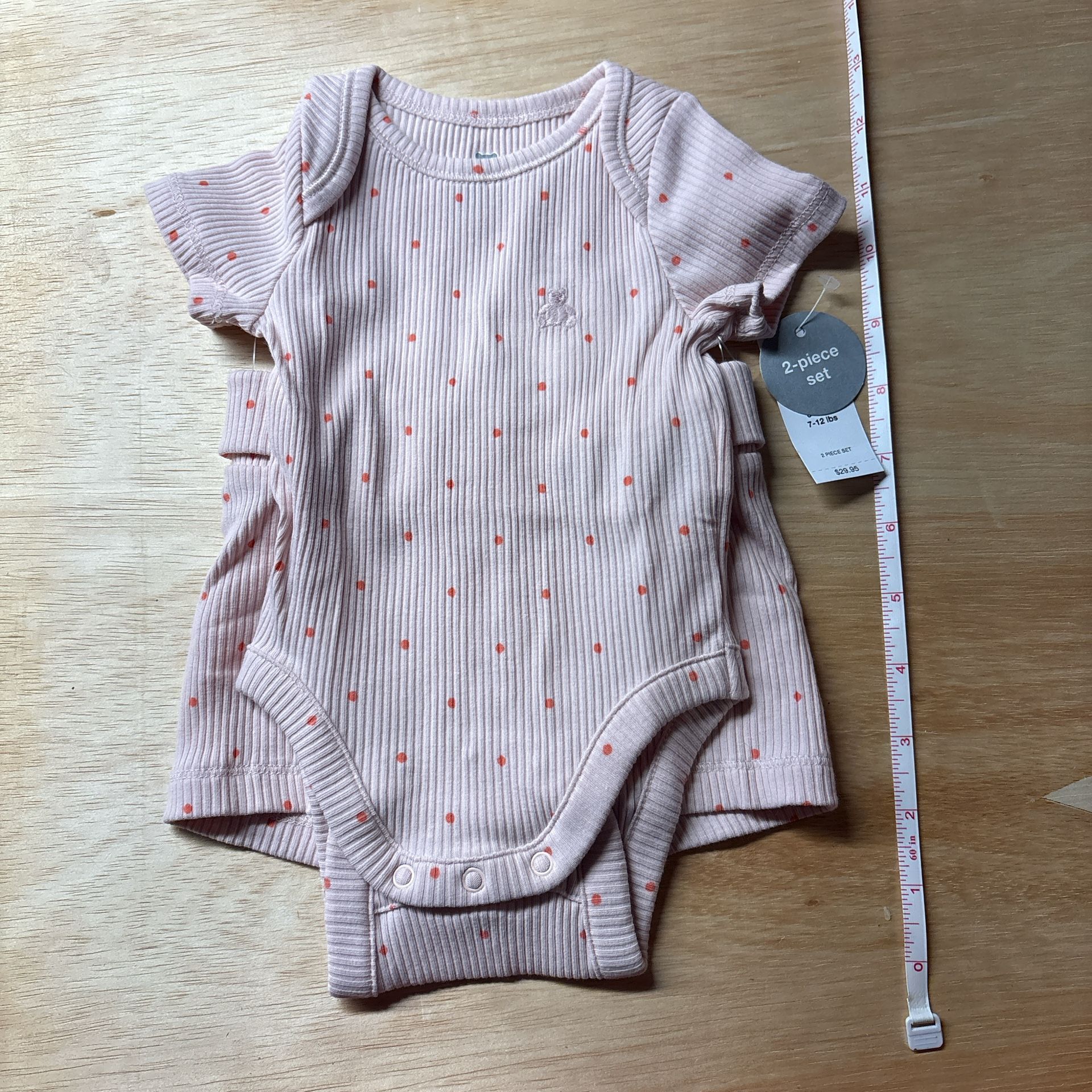 Babygap 2Pc set Pink and white baby bodysuit and shorts size 0-3 months #babyfashion 