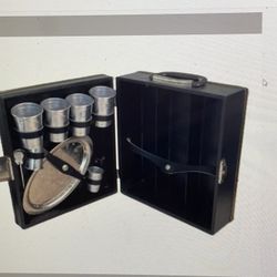 Vintage Trav L Bar Portable Cocktail Set 