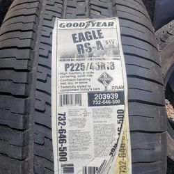 18" Good Year Eagle 225/45/r18