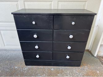 8 drawer compact dresser