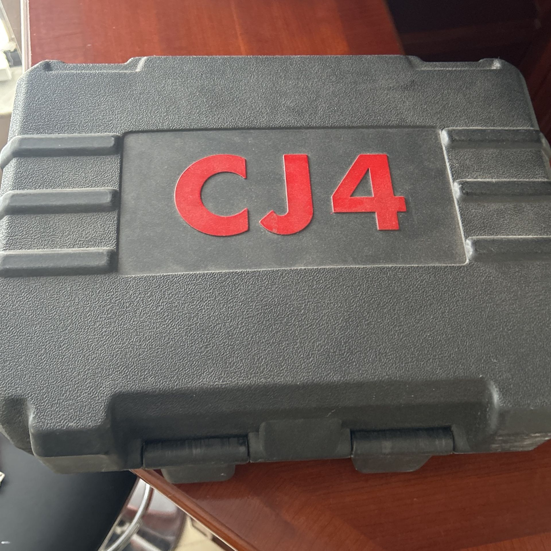 Cj4 Nuevo En Su Caja