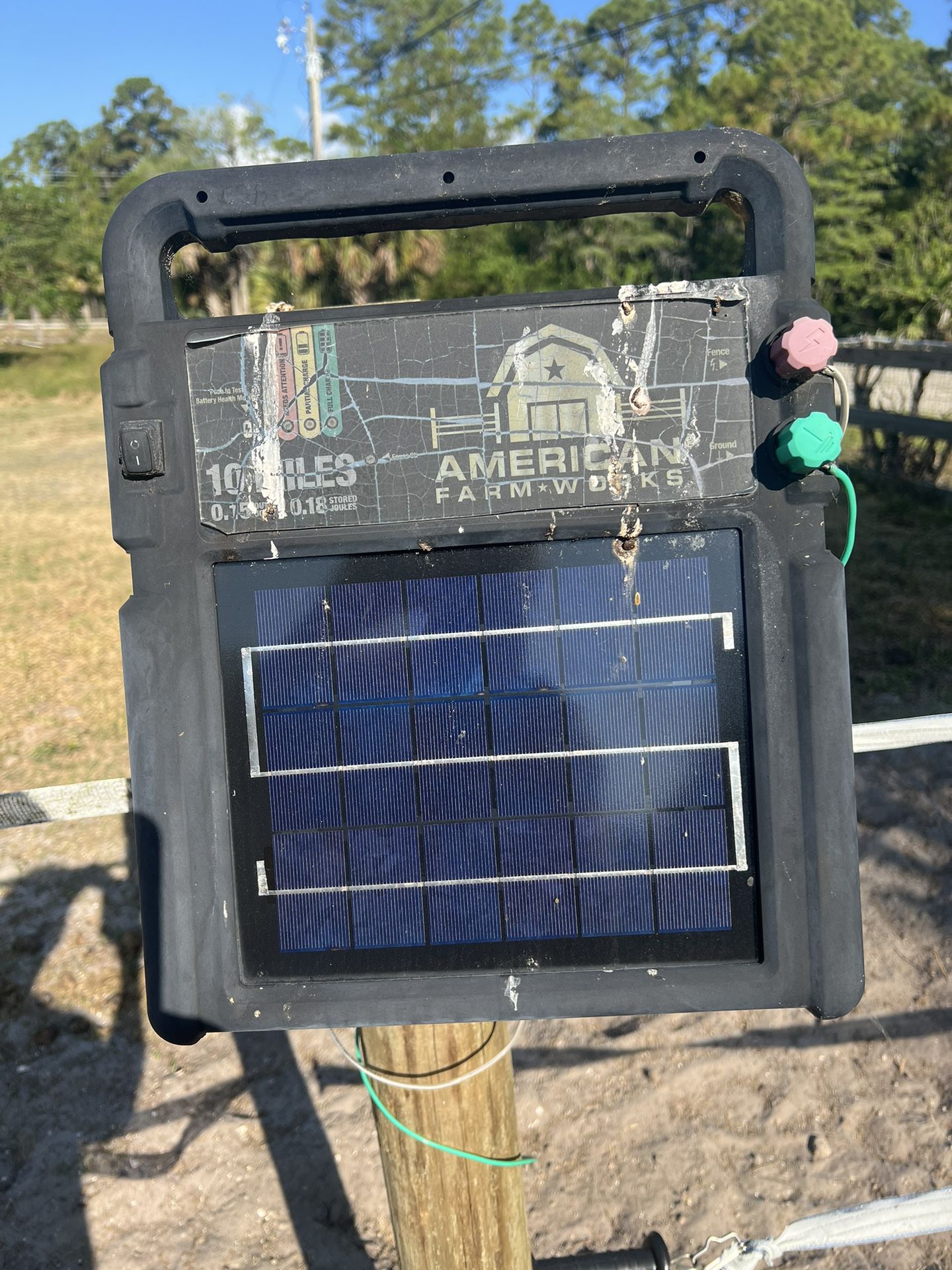 Electric fence Solar Charger