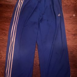 WIDE LEGGED BAGGY ADIDAS SWEATPANTS