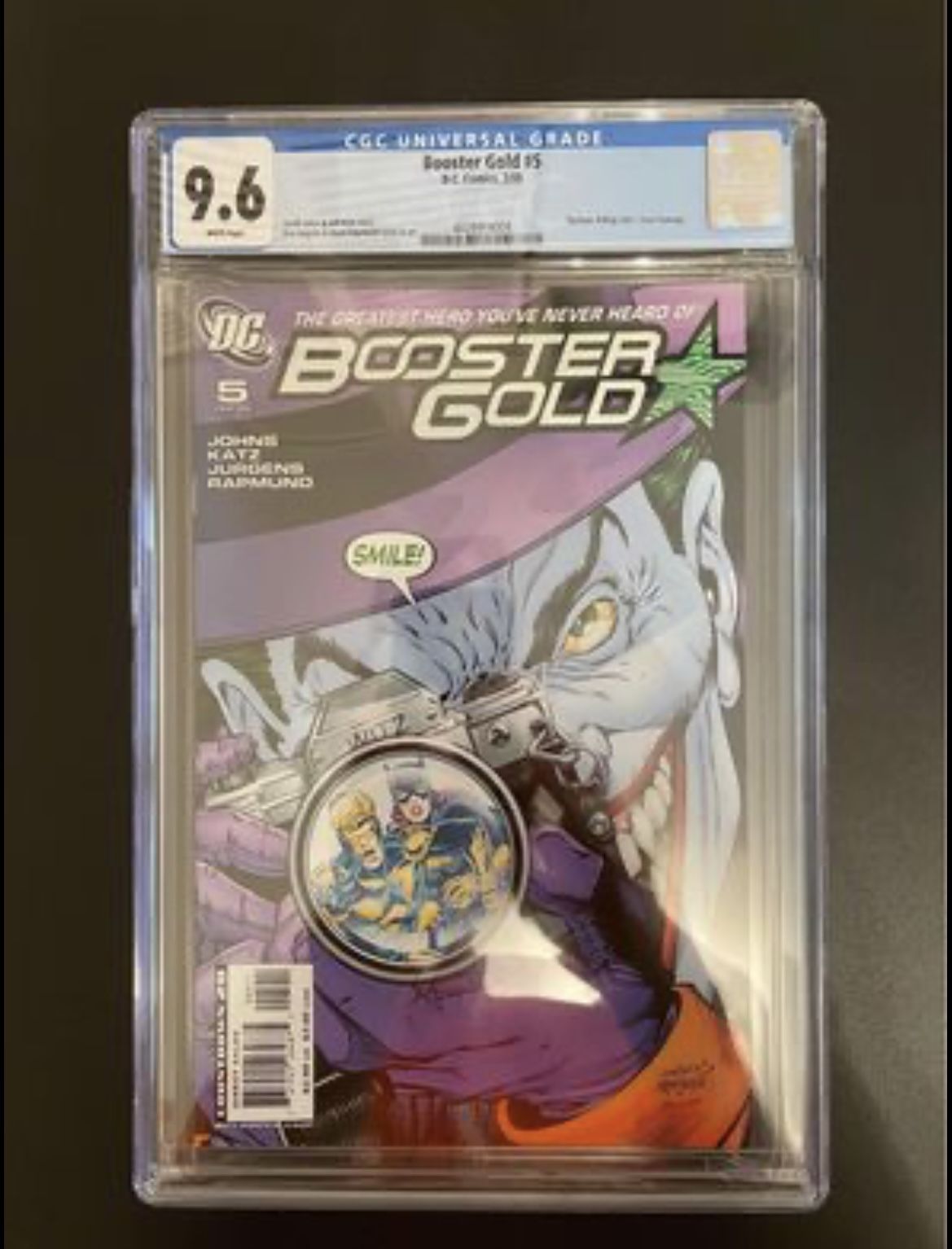 Booster Gold #5 (batman killing joke homage) - CGC NM+ 9.6! slabbed