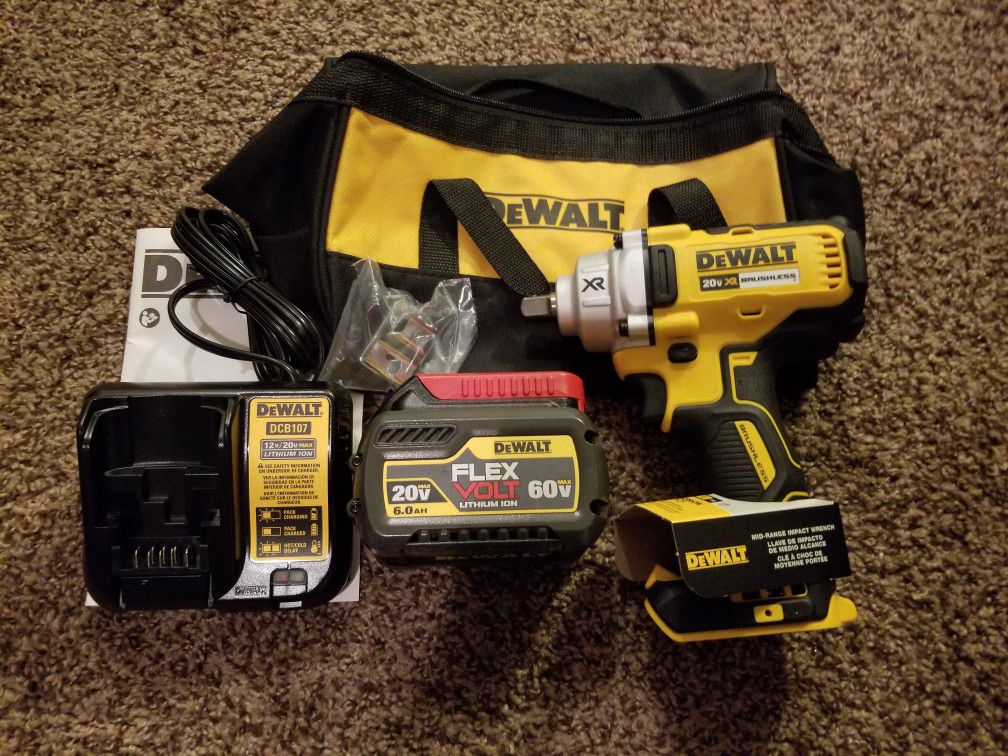 Dewalt 20-Volt MAX XR Lithium-Ion Brushless Cordless 1/2 in. Impact Wrench with Detent Pin Anvil Starter Kit