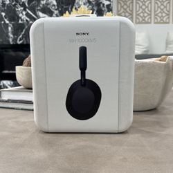 Sony Xm5 Headphones 