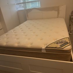 Queen Bed with Mattress 