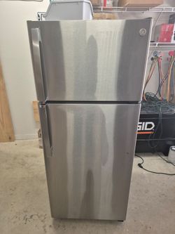 GE Fridge