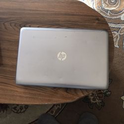 Broken HP Computer 16.5 Inches X 11 Inches 