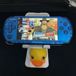 PSP3000/128GB/2000+Games