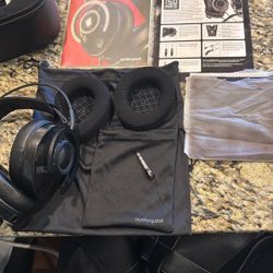 Audioquest NightOwl Carbon Premium Headphones