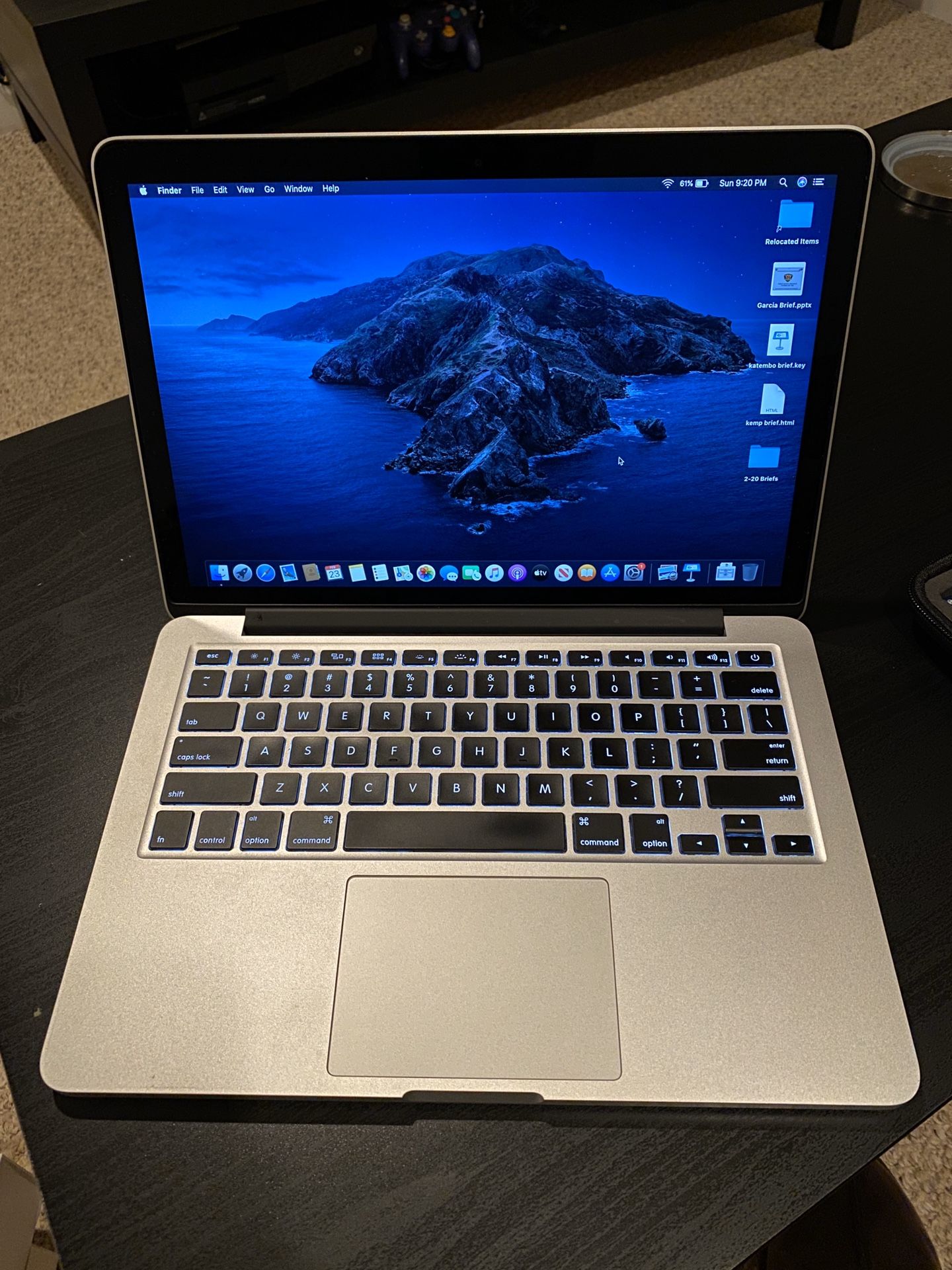 Early 2015 MacBook Pro 2.7GHz i5