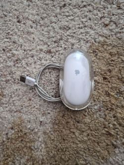 Apple iMac Pro M5769 White/ Clear Wired Buttonless USB Desktop Mouse.