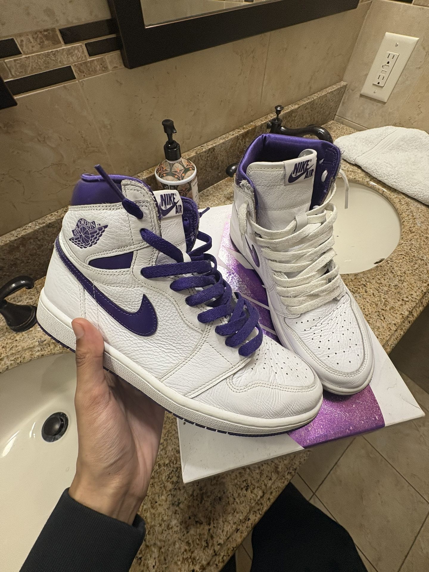 Air jordan 1 high OG ‘court purple’