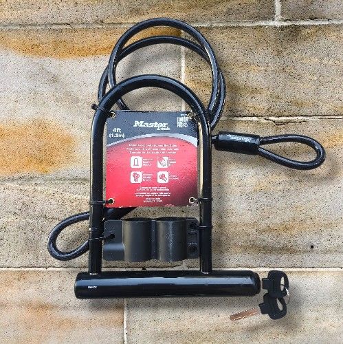 Master Lock 7.25" U Lock