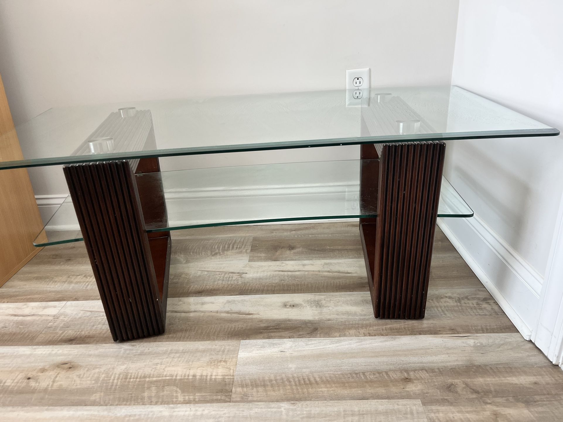 Glass Coffee/Cocktail Table