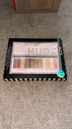 Nude Eyeshadow Palette