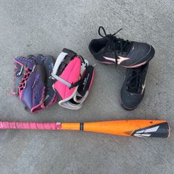Softball Bundle/size 1 Shoe