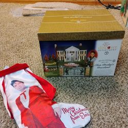 ELVIS PRESLEY DEPT56 
